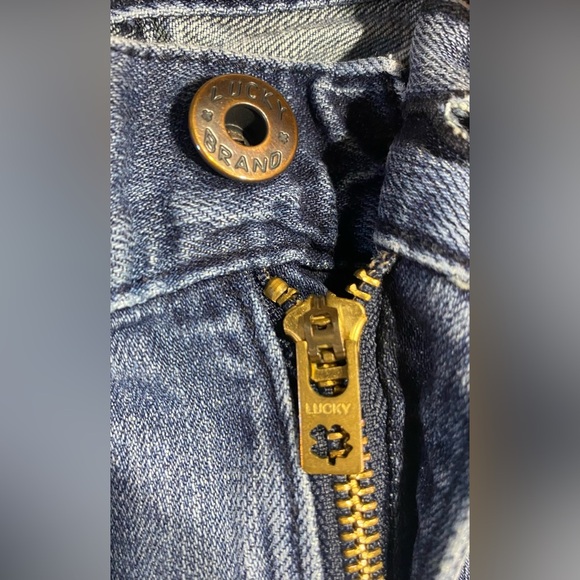 Lucky Brand Jeans Men’s Size 36/32 Blue 221 Original Straight 4 Pockets Stretch - Picture 8 of 9